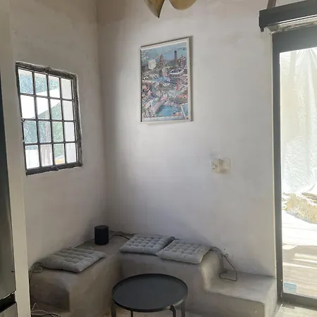 Stone House 펜션 Korakádes